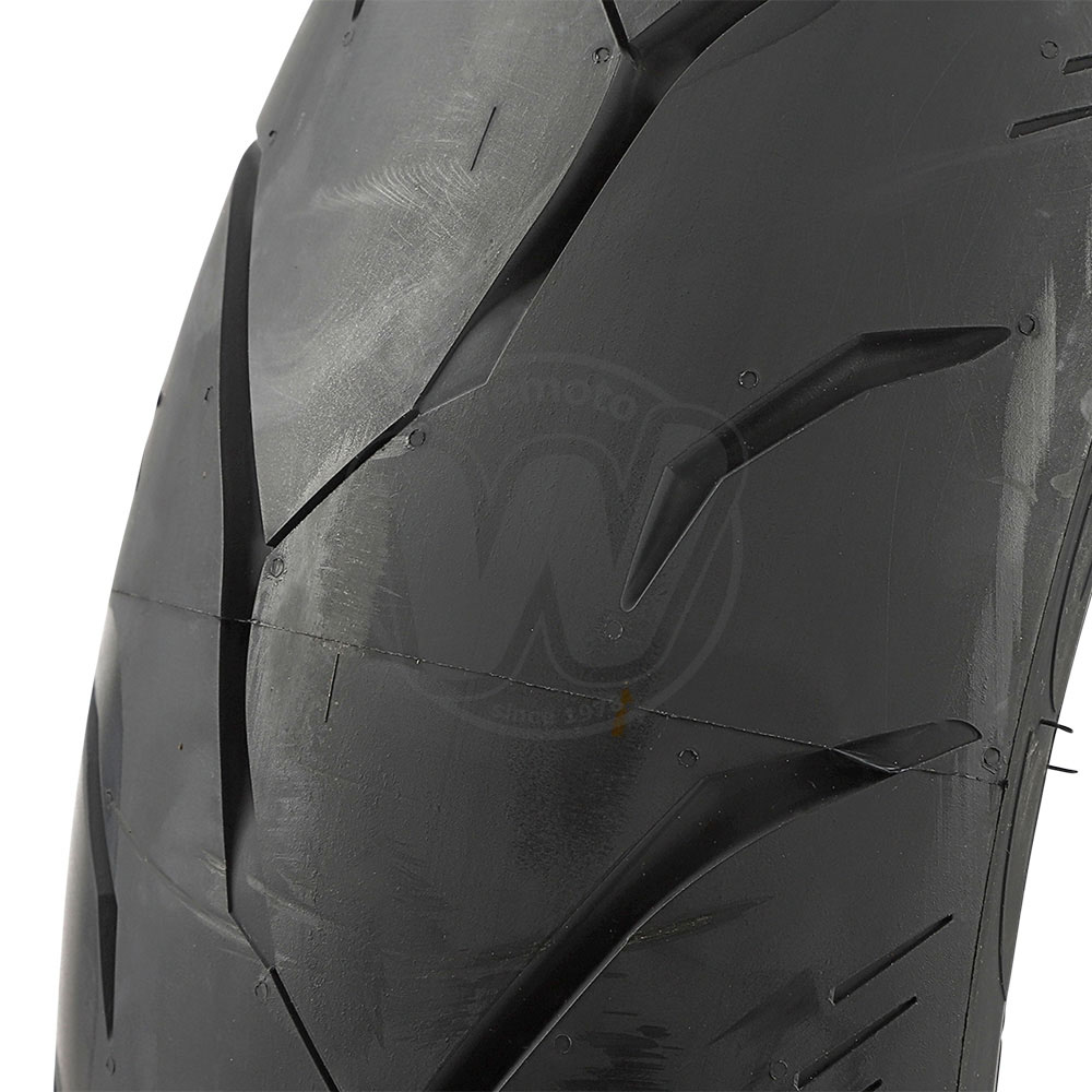 0VQ5376_mi8374 two.jpg